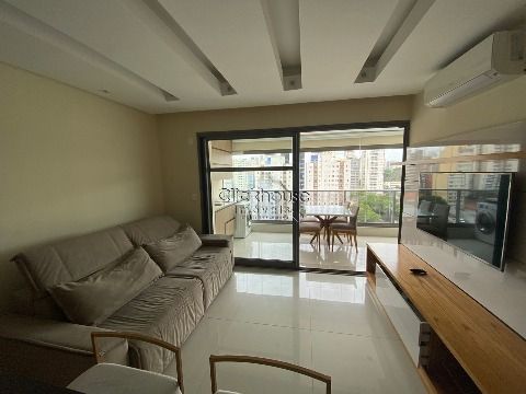 Apartamento com 1 Quarto e 1 banheiro para Alugar, 51 m² por R$ 3.500/Mês