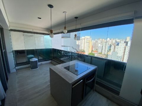 Apartamento com 1 Quarto e 1 banheiro à Venda, 51 m² por R$ 695.000