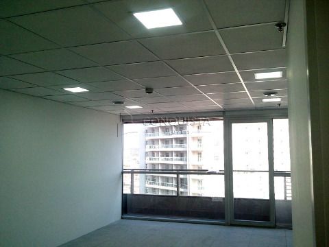 Sala Comercial em Vila Gertrudes - São Paulo