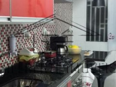 APARTAMENTO 2 DORMITÓRIOS - 1 WC  - 82m²  NA VILA RÉ !!