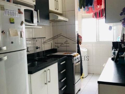 Apartamento 2 dormitórios em Itaquera !