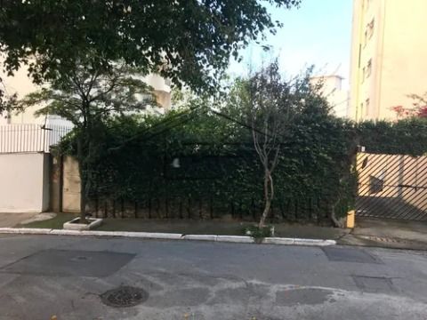 Terreno a Venda 320m² na Vila Madalena 