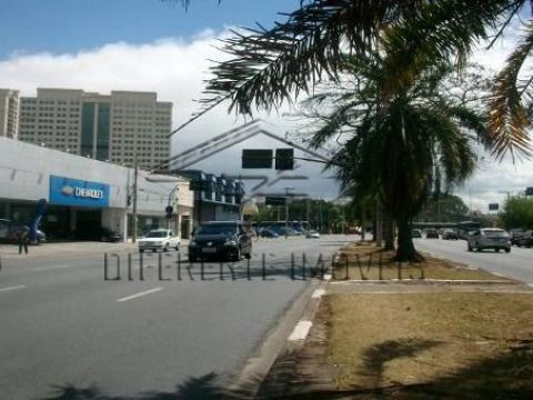 Galpão Comercial  com 840m²- Bom Retiro 