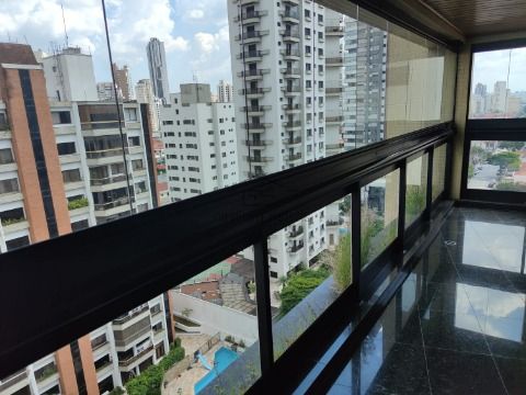 Apartamento à venda em Tatuapé 198m2, 4 quartos, 3 suítes, 5 vagas 