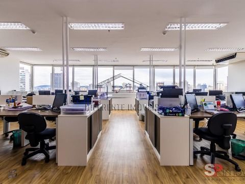  ﻿SALA COMERCIAL 200M² COM COPA E 4 VAGAS MOBILIADA ﻿E REFORMADA - QUARTA PARADA