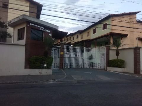 Sobrado de Condominio com 2 dormitórios à venda, 69 m²