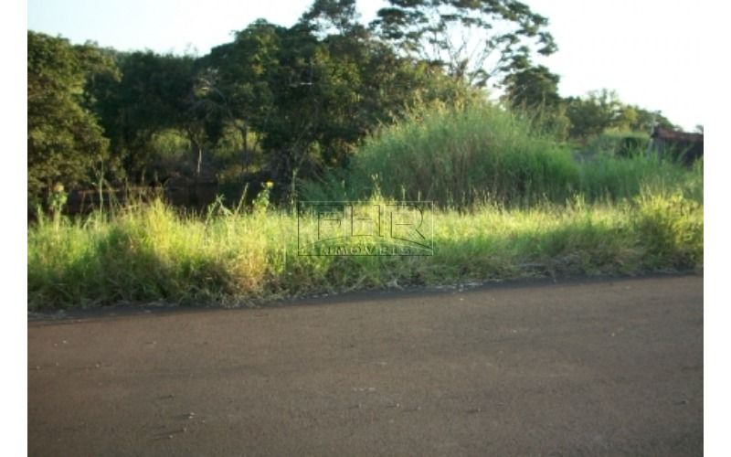 Terreno em Jardim Universal - Araraquara