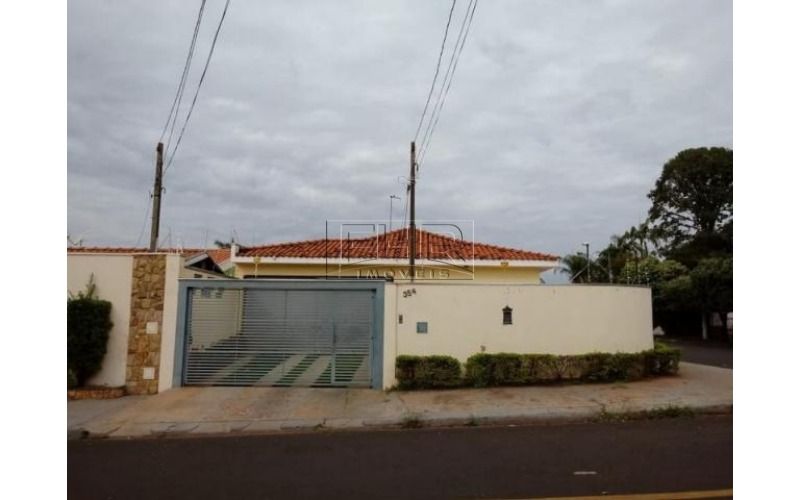 Casa em Jardim das Roseiras - Araraquara