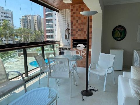 Apartamento mobiliado, 3 suites, 116 m², em Riviera de São Lourenço