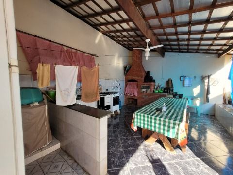 Casa para venda no bairro Vila Sônia em Piracicaba