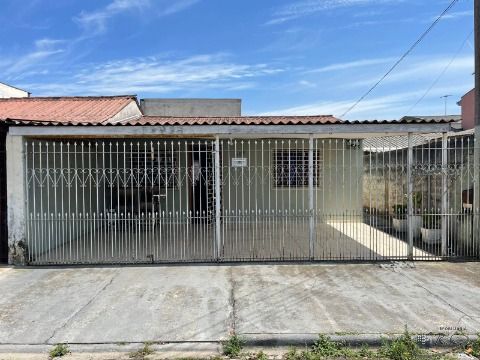 RC IMÓVEIS VENDE CASA NO SITIO CERCADO