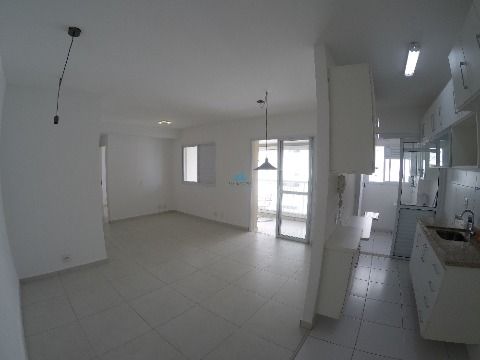 Apartamento disponível para venda no bairro do Tatuapé, 74m² com suíte.