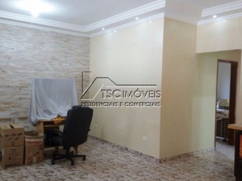 Casa 03 dormitorios 04 vagas 250m2 no Jardim Ingá Campo Limpo