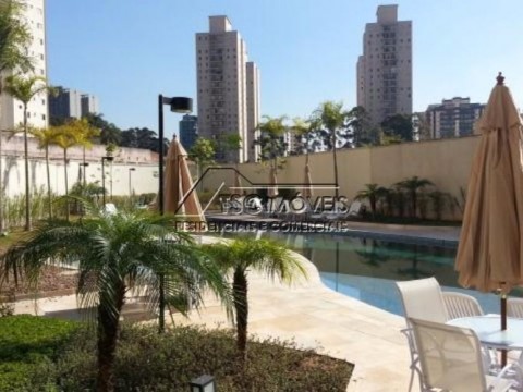 Apartamento de 03 dormitorios suites 103m2 02 vagas no Morumbi