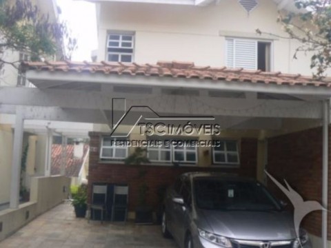 Casa em condominio de 03 dormitorios 177m2 03 vagas na Granja Viana