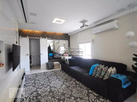 Apartamento de 03 dormitorios 142m2 02 vagas no Morumbi