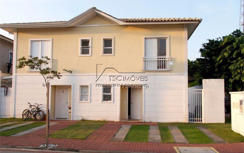 Casa em Condominio 03 dormitorios 02 vagas 100m2 na Granja Viana 