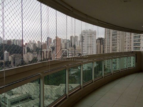 Apartamento de 04 dormitorios suites 04 vagas 261m2 no Panamby