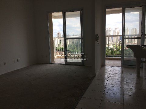 Apartamento 01 dormitorio 01 vaga 45m2 no Morumbi