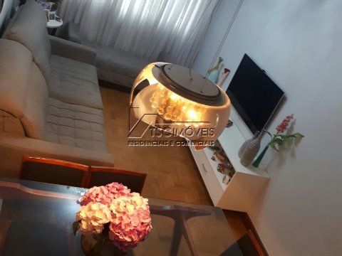 Apartamento 02 dormitórios 94m2 em Moema