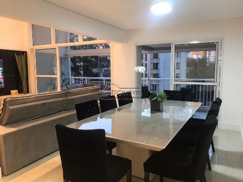 Apartamento 170m2 03 suites 03 vagas no Morumbi