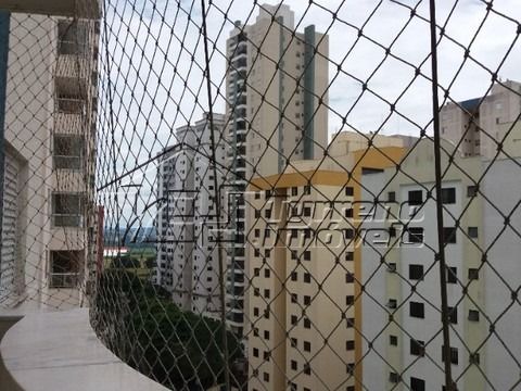 Apartamento com 3 dormitórios, sendo 1 suíte na zona oeste de São José dos Campos