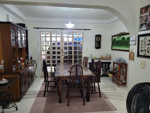 Linda casa térrea com área gourmet 