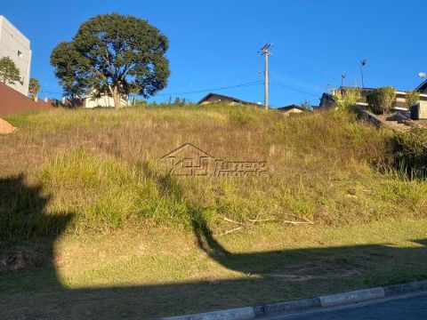 ﻿﻿Lote de terreno com 1.000m² no Condomínio Arujá Hills III em Arujá, SP