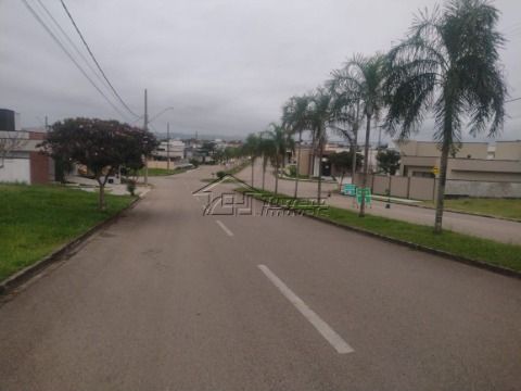 Terreno em Caçapava com 300m²