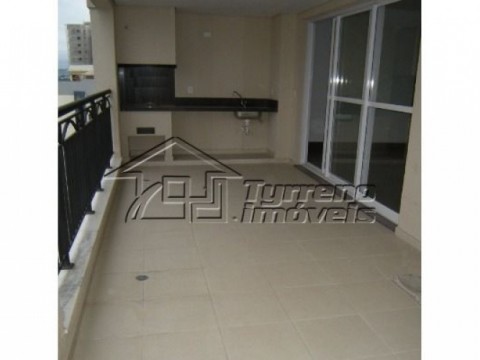 Apartamento novo de 175 m² na Vila Ema