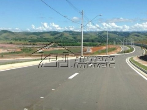 Terreno Plano em condomínio - Colinas do Paratehy - Urbanova