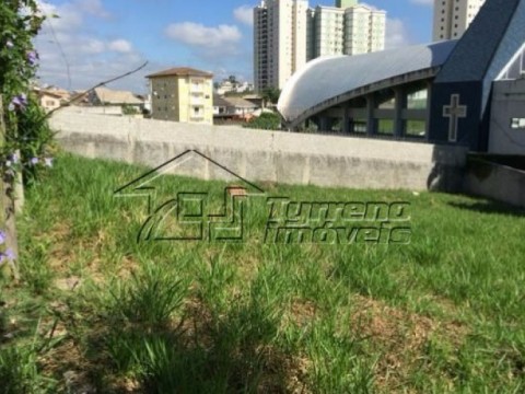 Terreno em condomínio fechado no Urbanova 