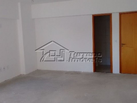 SALA COMERCIAL 37M² - JARDIM AQUARIUS - PROXIMO AO FORUM