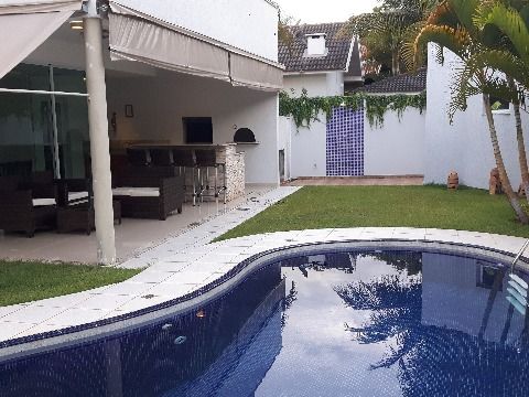 Casa para locação em condomínio fechado em São José dos Campos