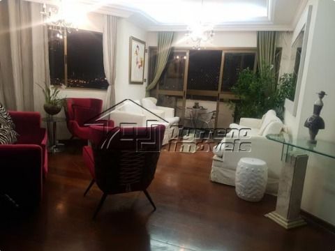 Apartamento 4 dormitórios, suíte, 2 vagas na Vila Ema