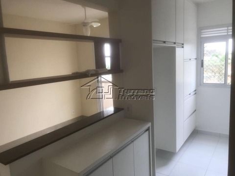 Apartamento rico em armários no Urbanova