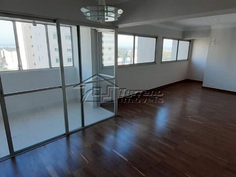 Apartamento em Jardim São Dimas - São José dos Campos