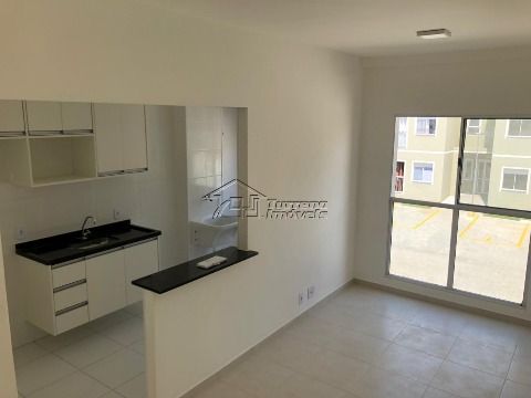 Apartamento no Bairro Putim