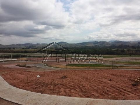 Excelente terreno com 600m² e com vista para a Serra da Mantiqueira