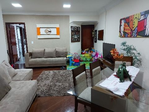 Excelente apartamento na Avenida Tívoli - Vila Betânia