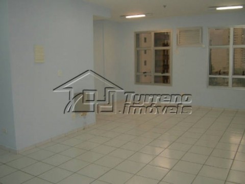 Sala comercial 36 m² no Jardim Aquarius